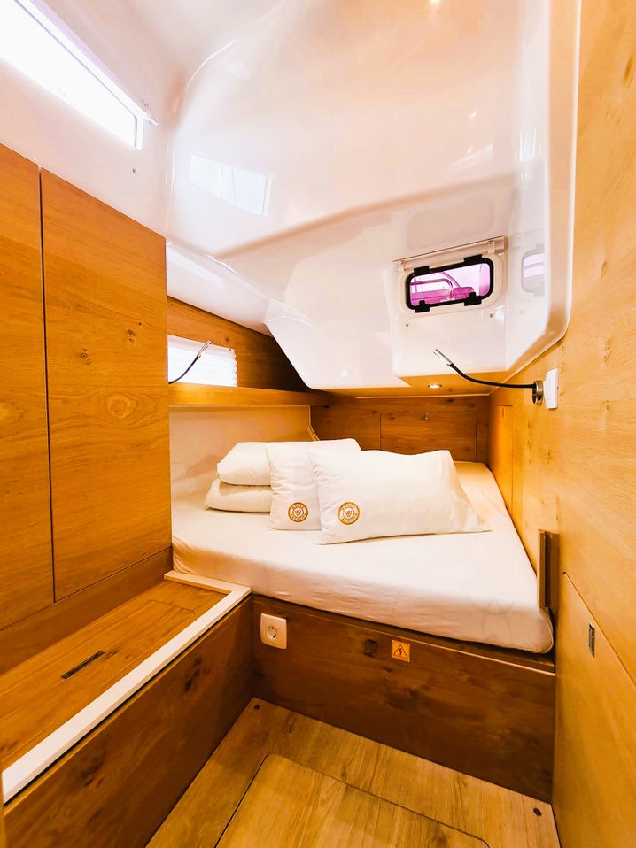 Elan Impression 45 - 4 cab. — photo 17