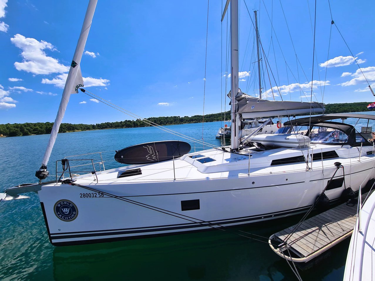 Hanse 508 - 5 + 1 cab. — photo 4