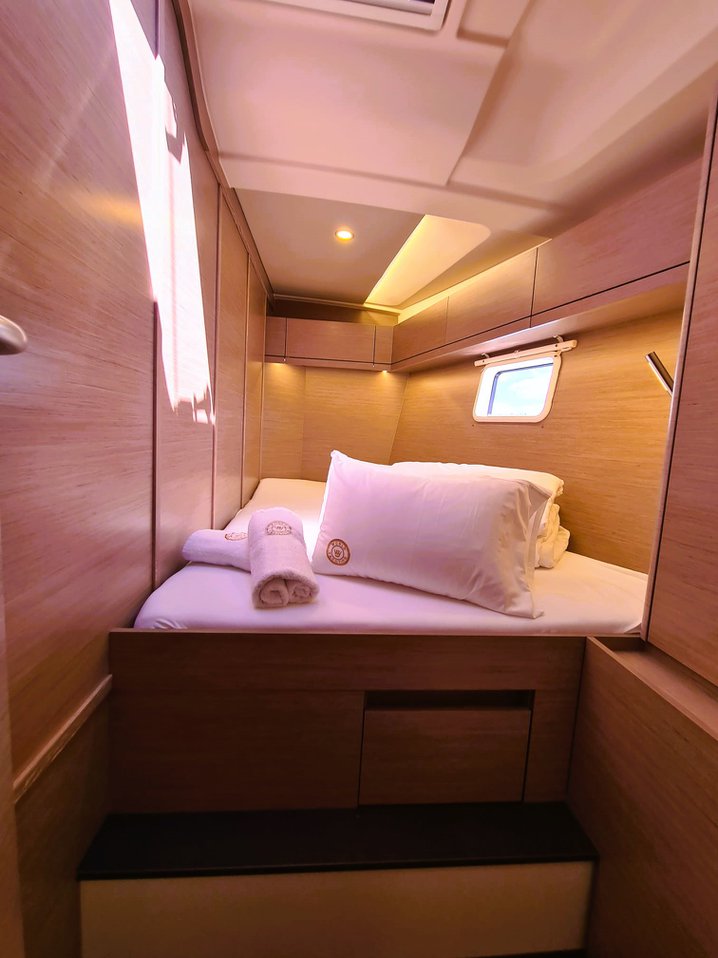 Hanse 508 - 5 + 1 cab. — photo 20