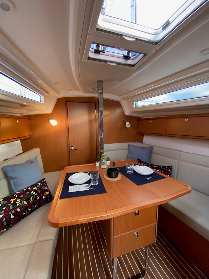 Bavaria Cruiser 34 - 2 cab. — photo 8