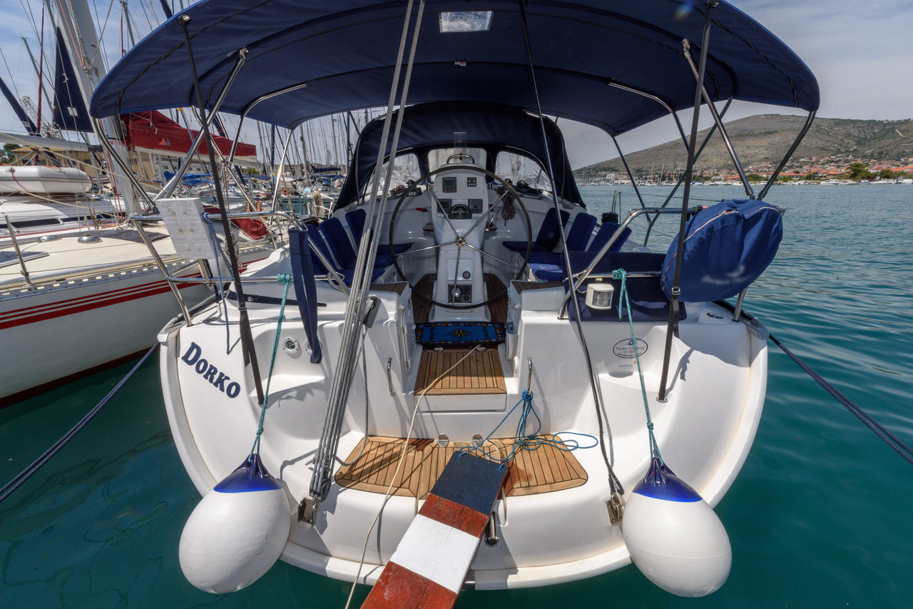 Bavaria 39 Cruiser — photo 4