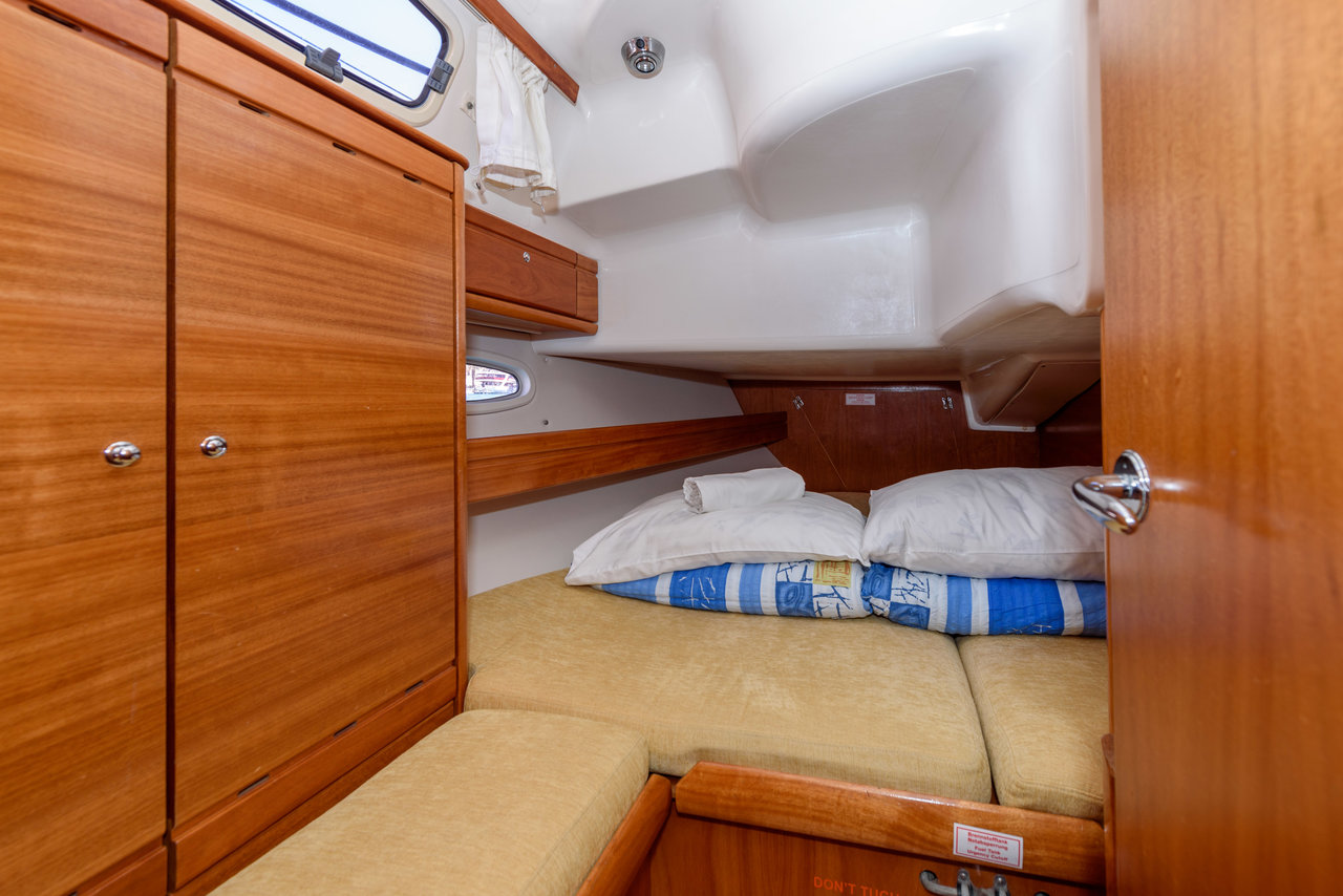 Bavaria 39 Cruiser — photo 9