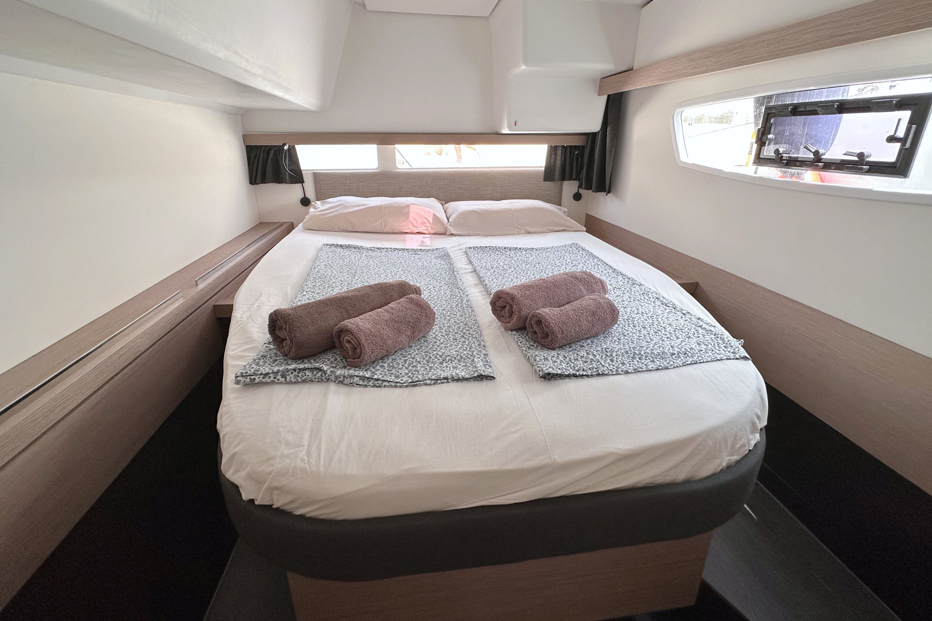Fountaine Pajot Isla 40 - 4 + 1 cab. — photo 16