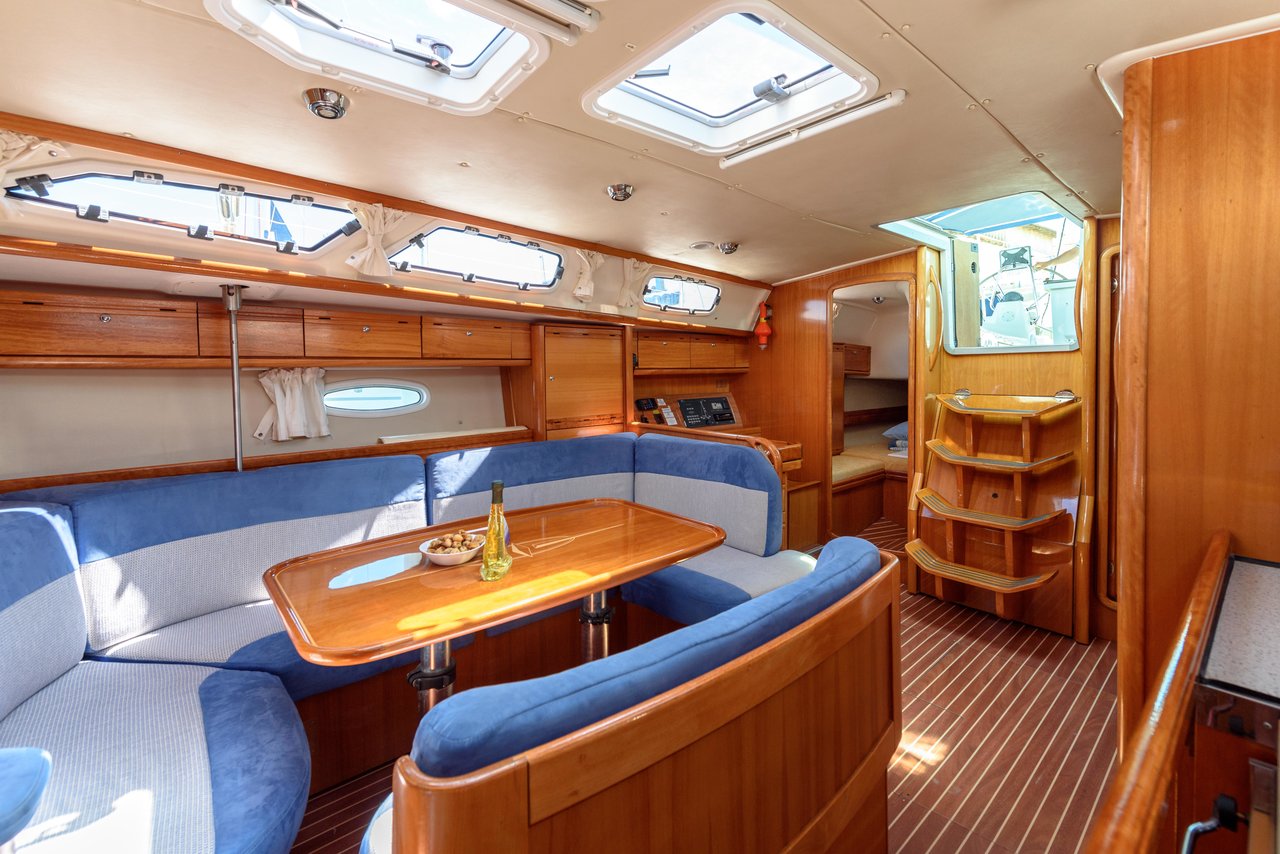 Bavaria 40 Cruiser — photo 12