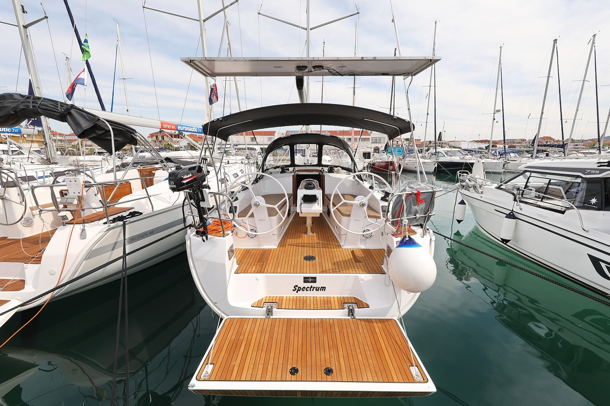 Bavaria Cruiser 37 - 3 cab. — photo 3