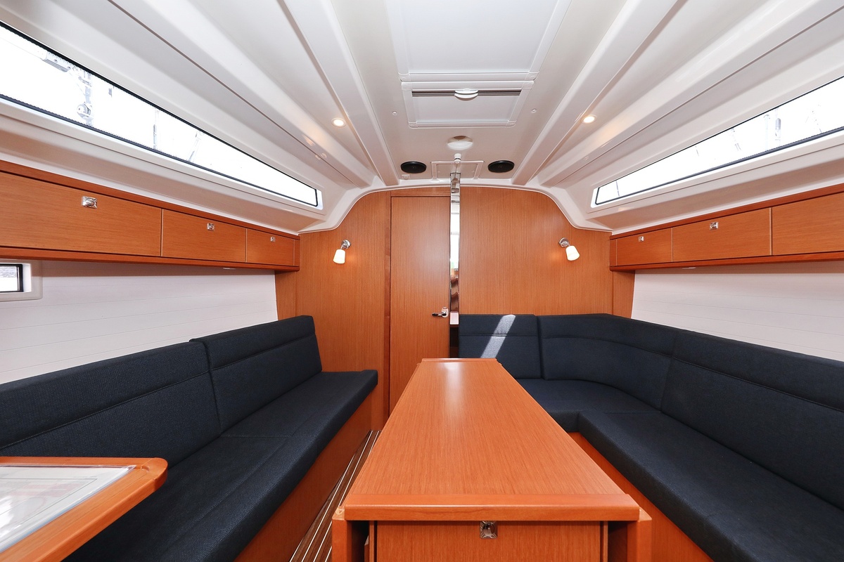 Bavaria Cruiser 37 - 3 cab. — photo 15