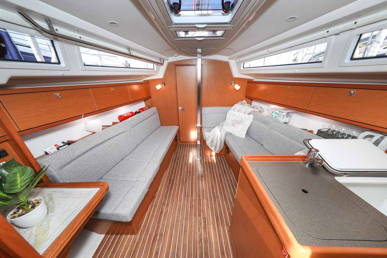 Bavaria Cruiser 34 - 2 cab. — photo 11