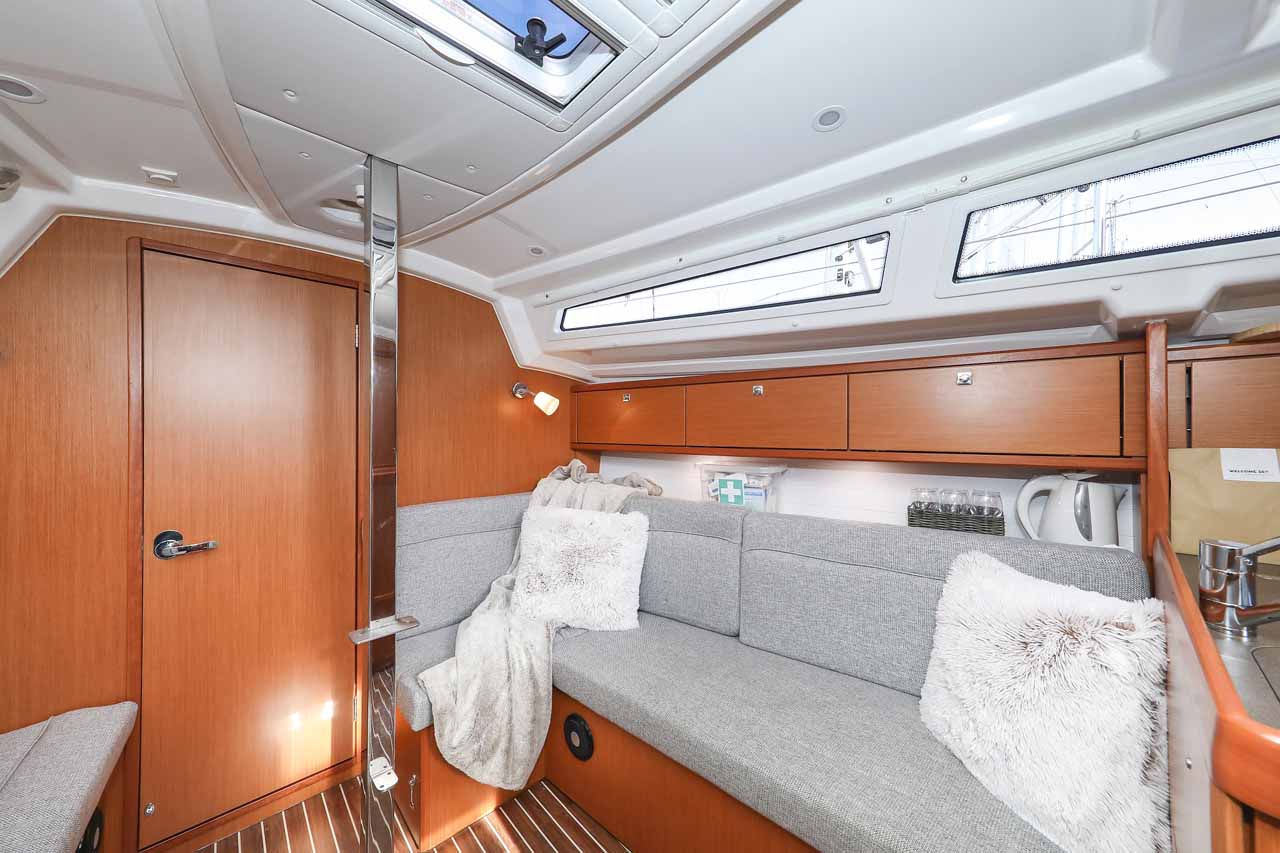 Bavaria Cruiser 34 - 2 cab. — photo 15