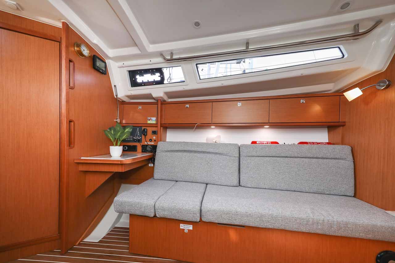 Bavaria Cruiser 34 - 2 cab. — photo 16
