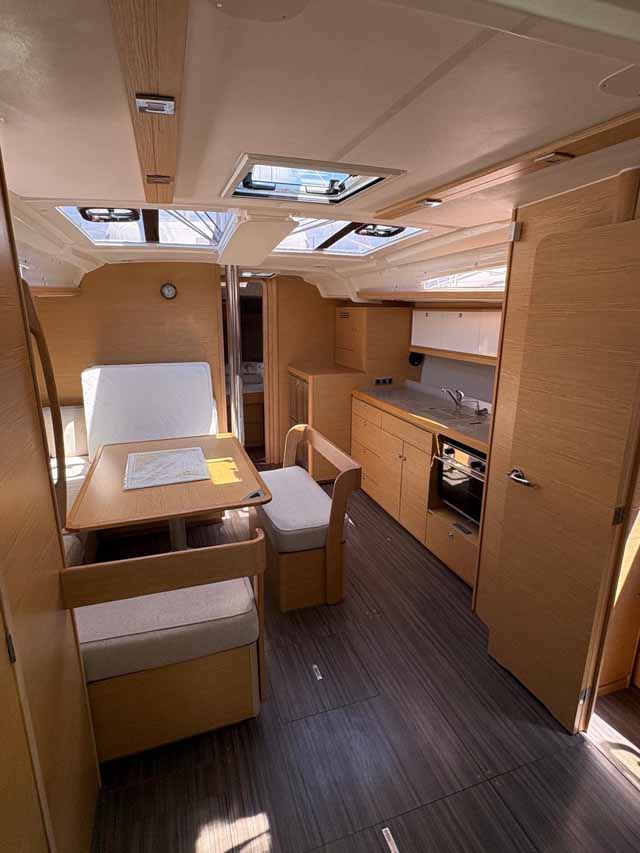 Dufour 430 — photo 4