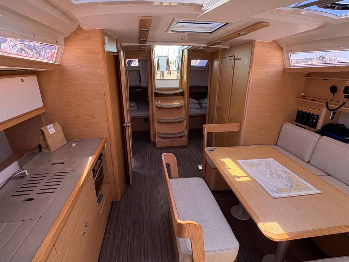 Dufour 430 — photo 7