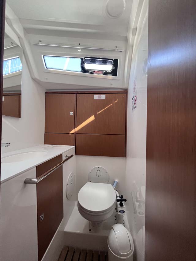 Bavaria Cruiser 46 Style - 4 cab. — photo 16