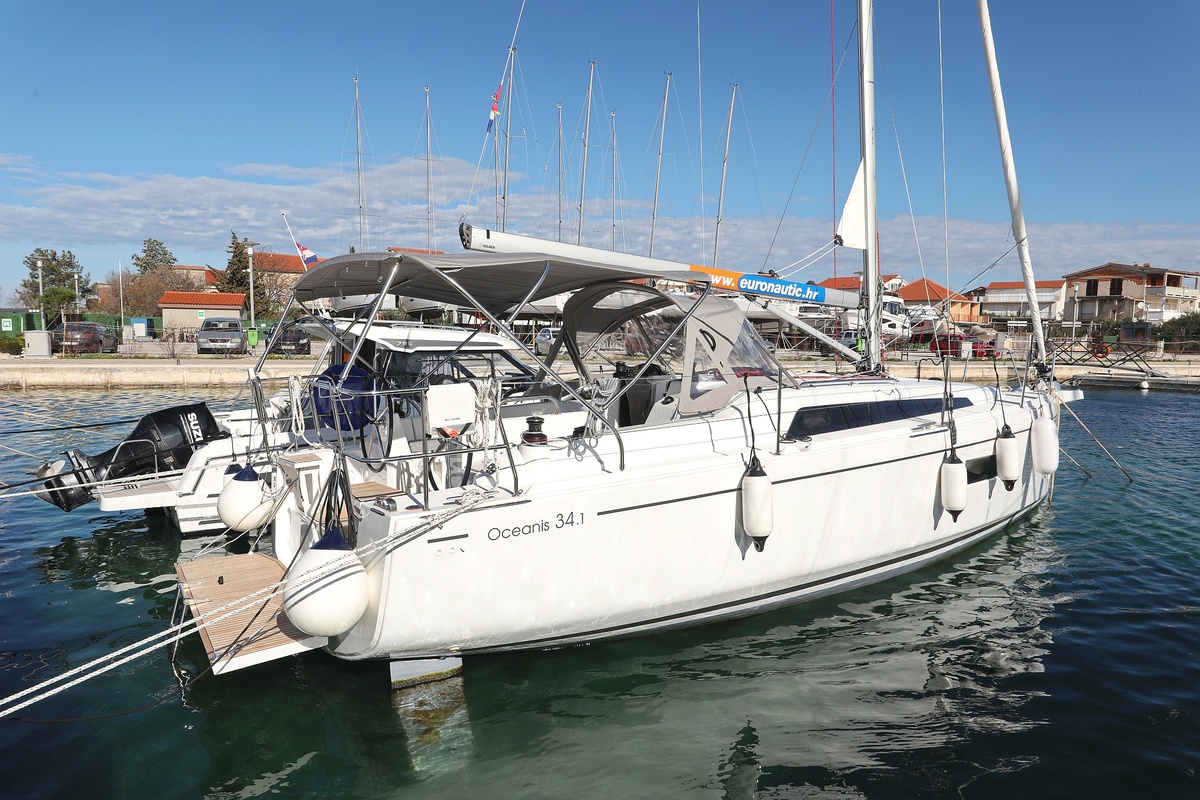 Oceanis 34.1 - 3 cab. — photo 16