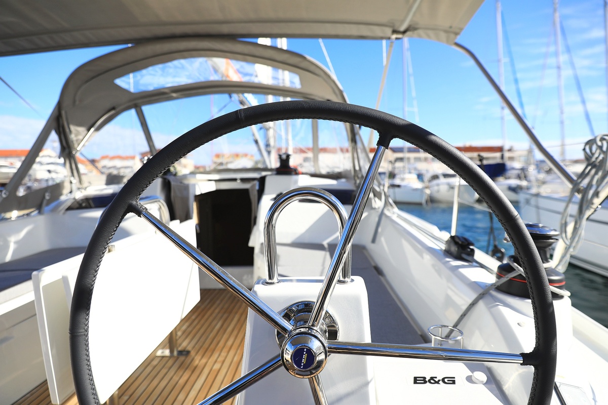 Oceanis 34.1 - 3 cab. — photo 3