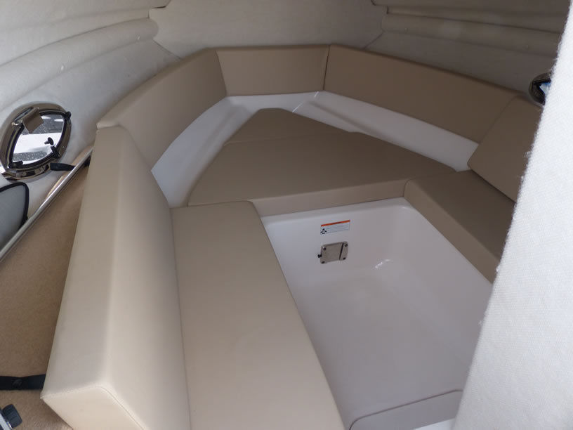 Chaparral 225 SSi Cuddy — photo 16