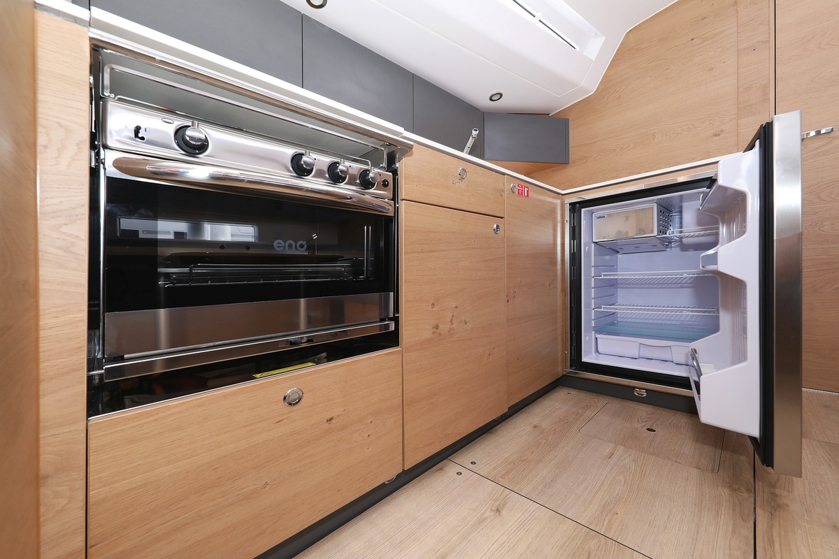 Elan Impression 45 - 3 cab. — photo 16