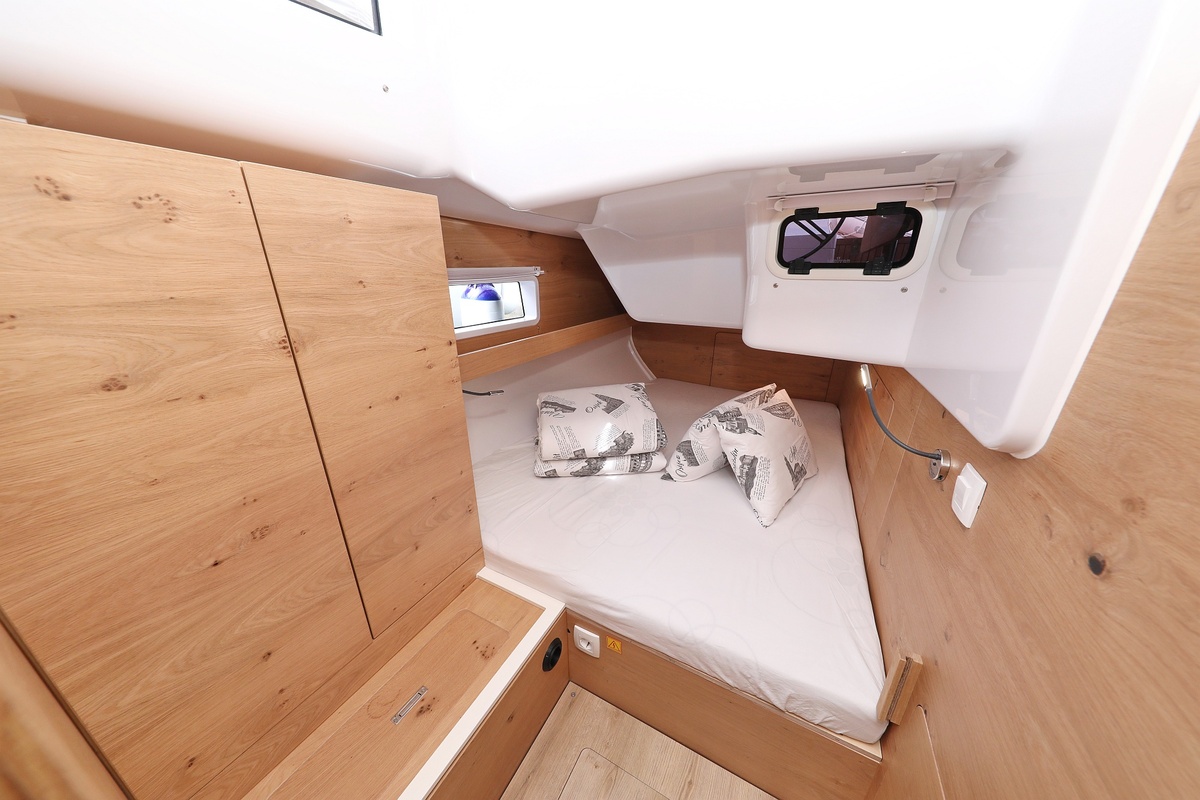 Elan Impression 45 - 3 cab. — photo 19