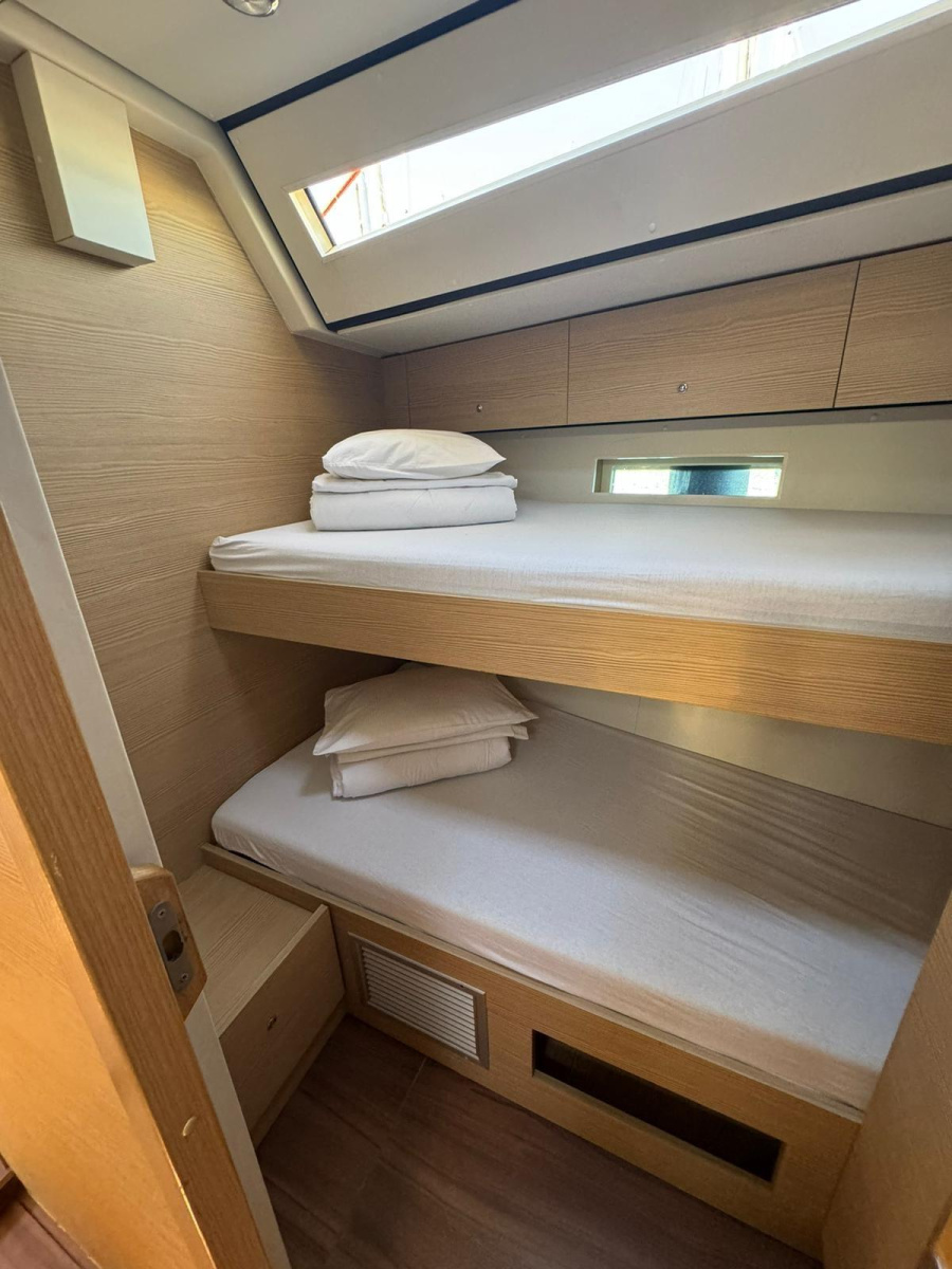 Croatia Sailing Cruise from Split to Dubrovnik — photo 13