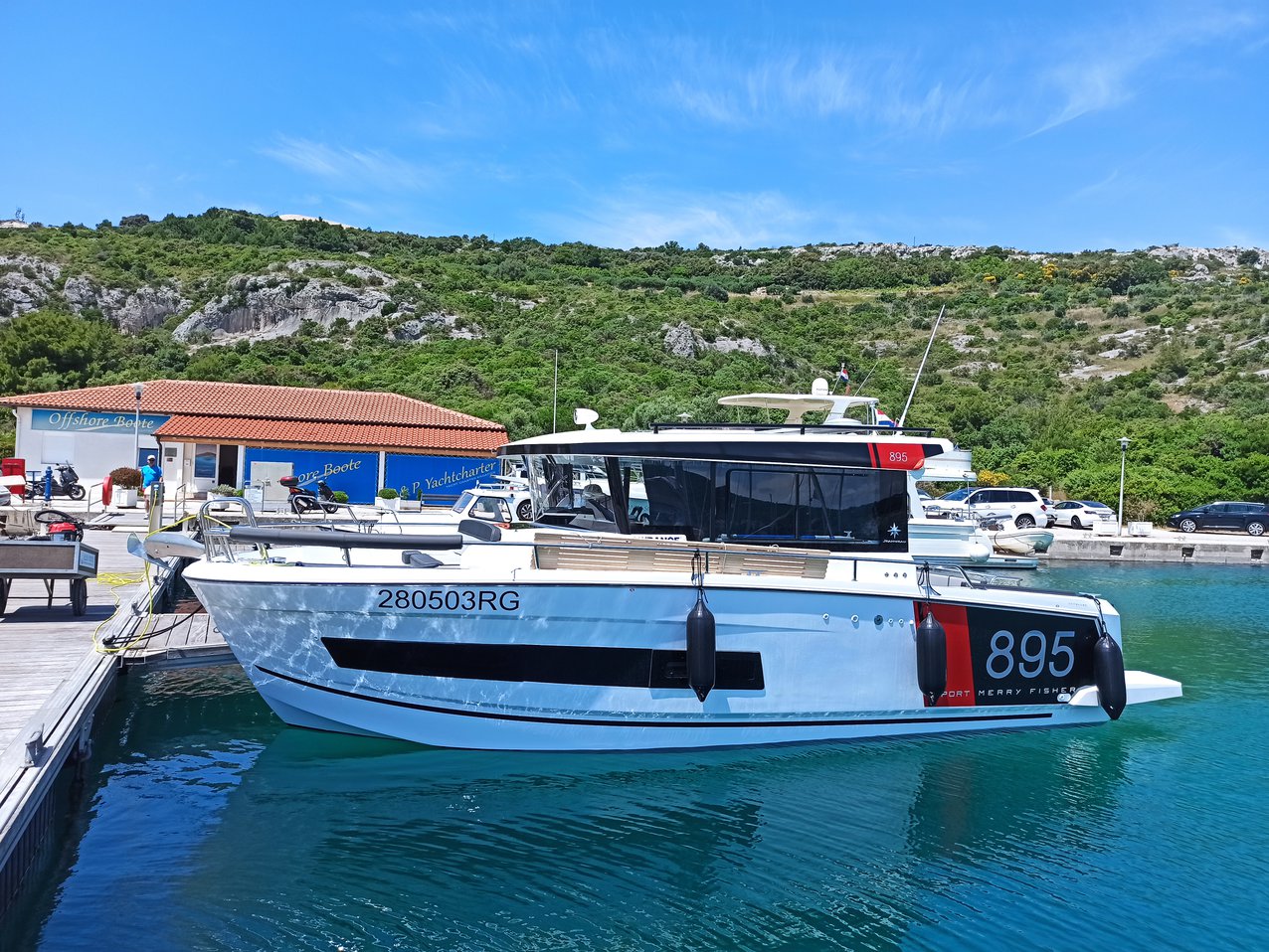 Merry Fisher 895 Sport Offshore — photo 1