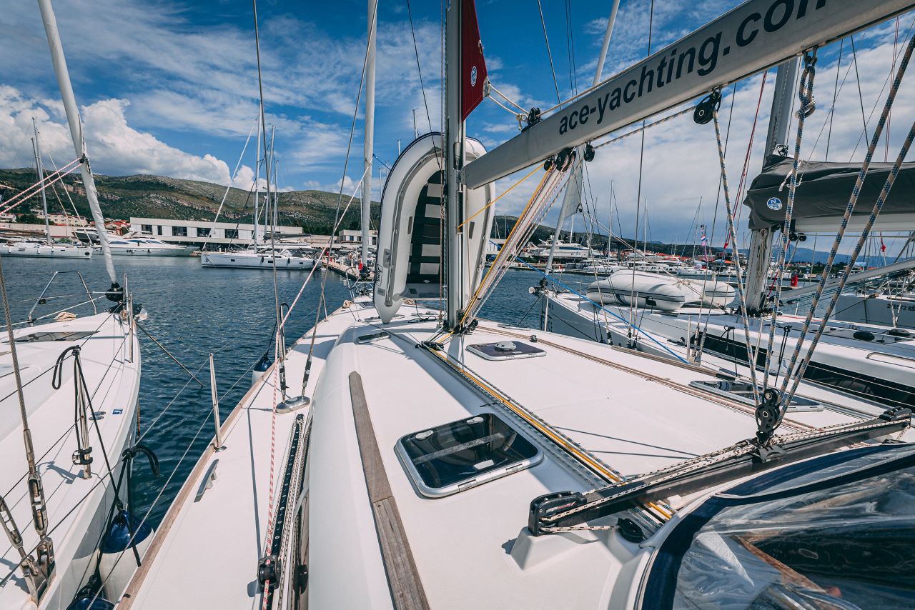 Sun Odyssey 49i — photo 39