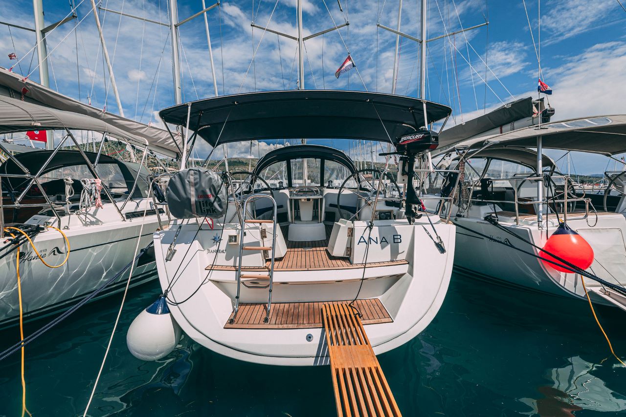 Sun Odyssey 49i — photo 44