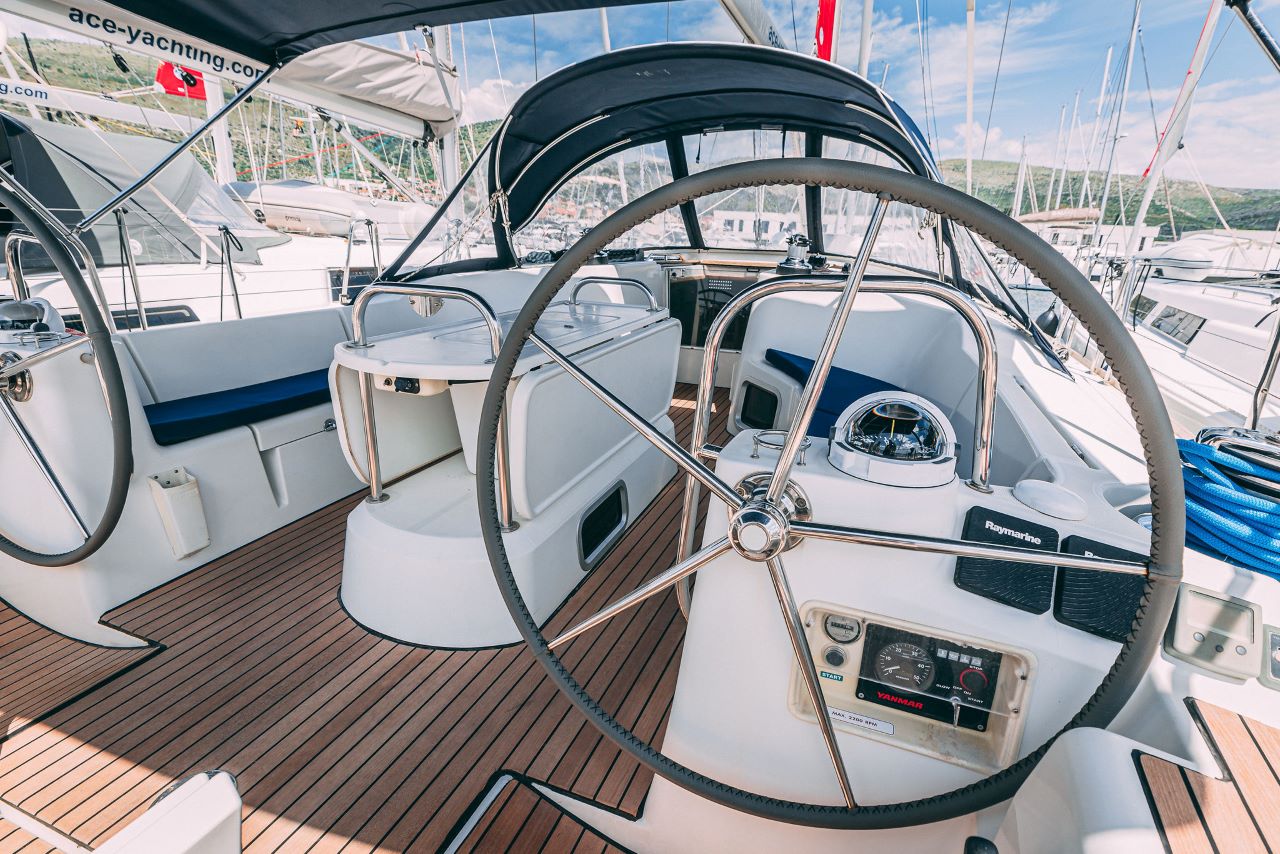 Sun Odyssey 49i — photo 8