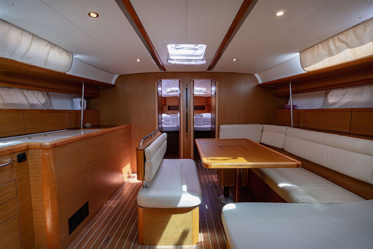 Sun Odyssey 49i — photo 14