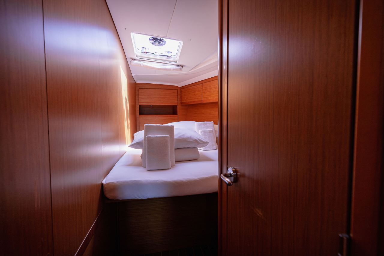 Sun Odyssey 49i — photo 25