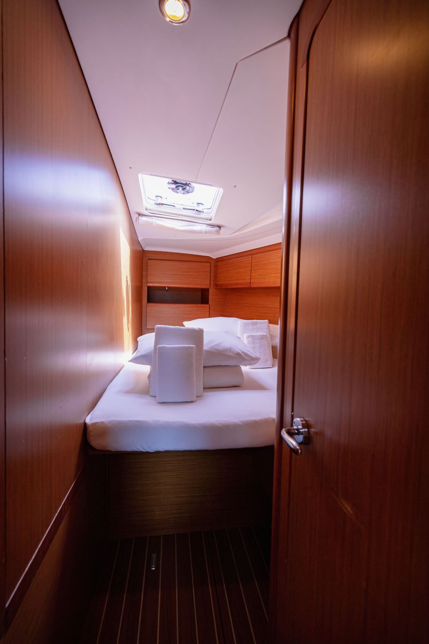Sun Odyssey 49i — photo 26