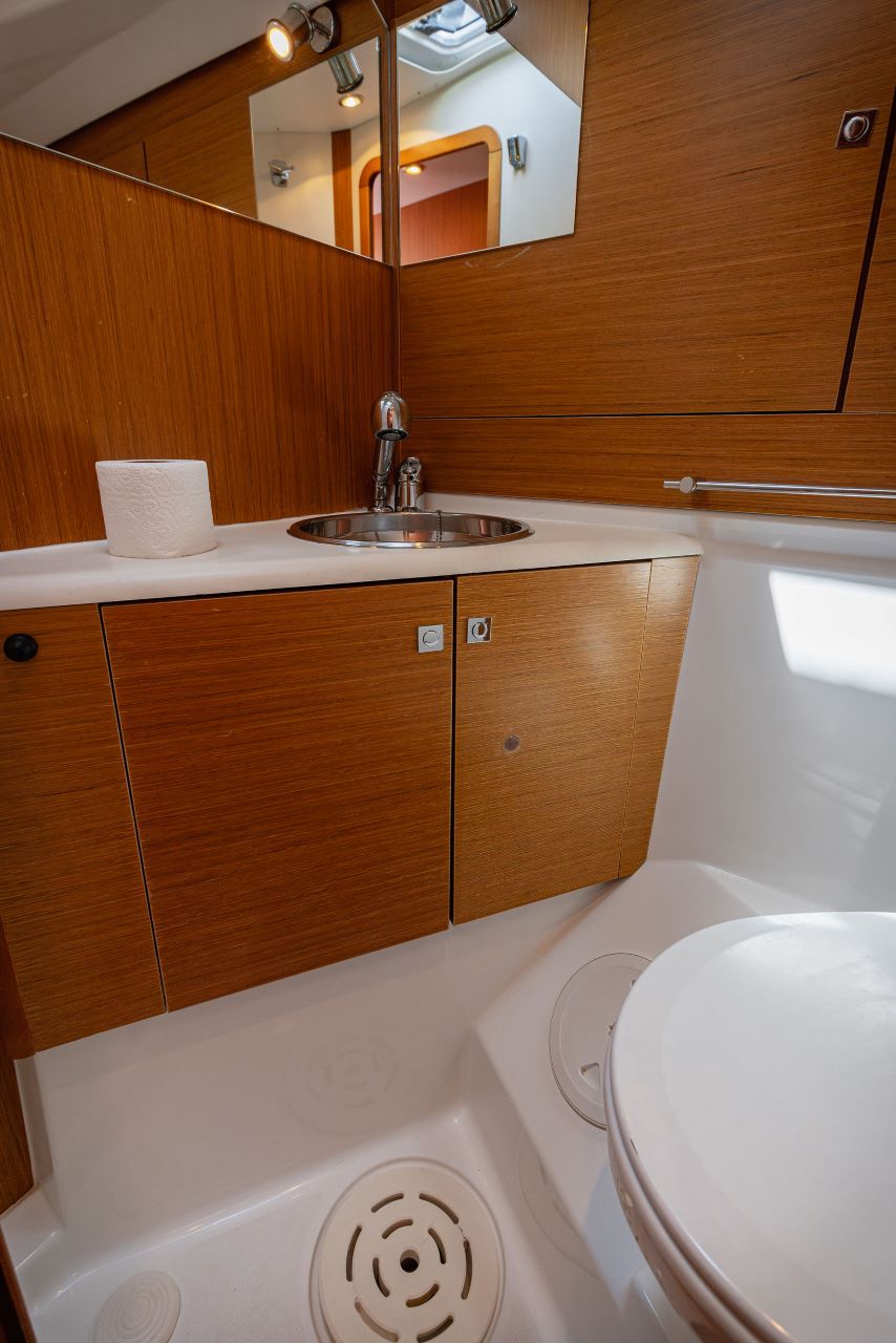 Sun Odyssey 49i — photo 32
