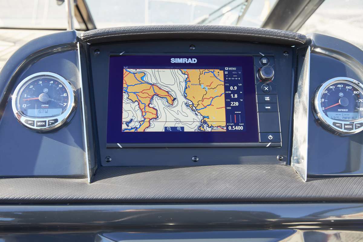 Quicksilver Activ 755 CR — photo 10