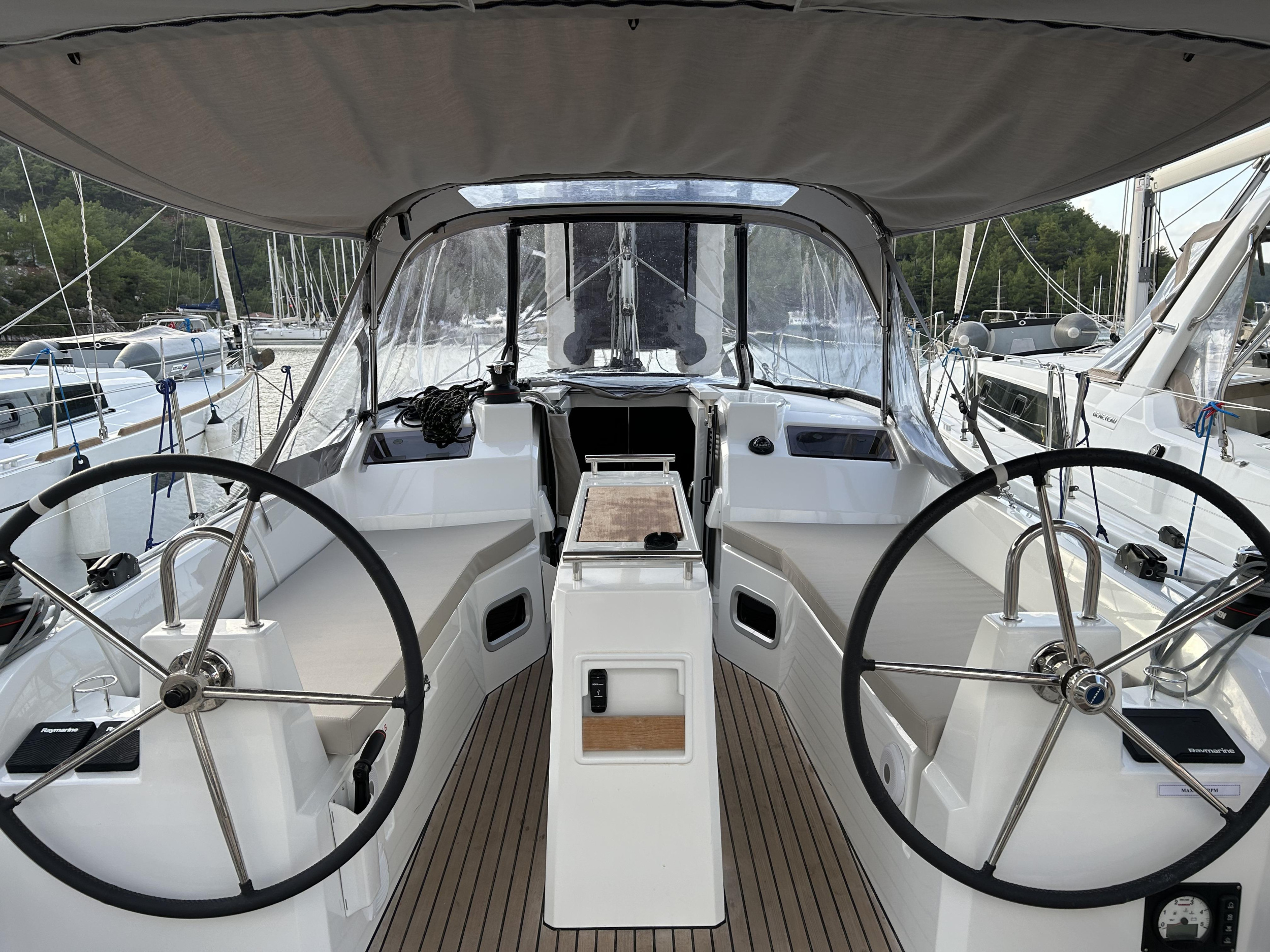 Oceanis 34.1 - 3 cab. — photo 6