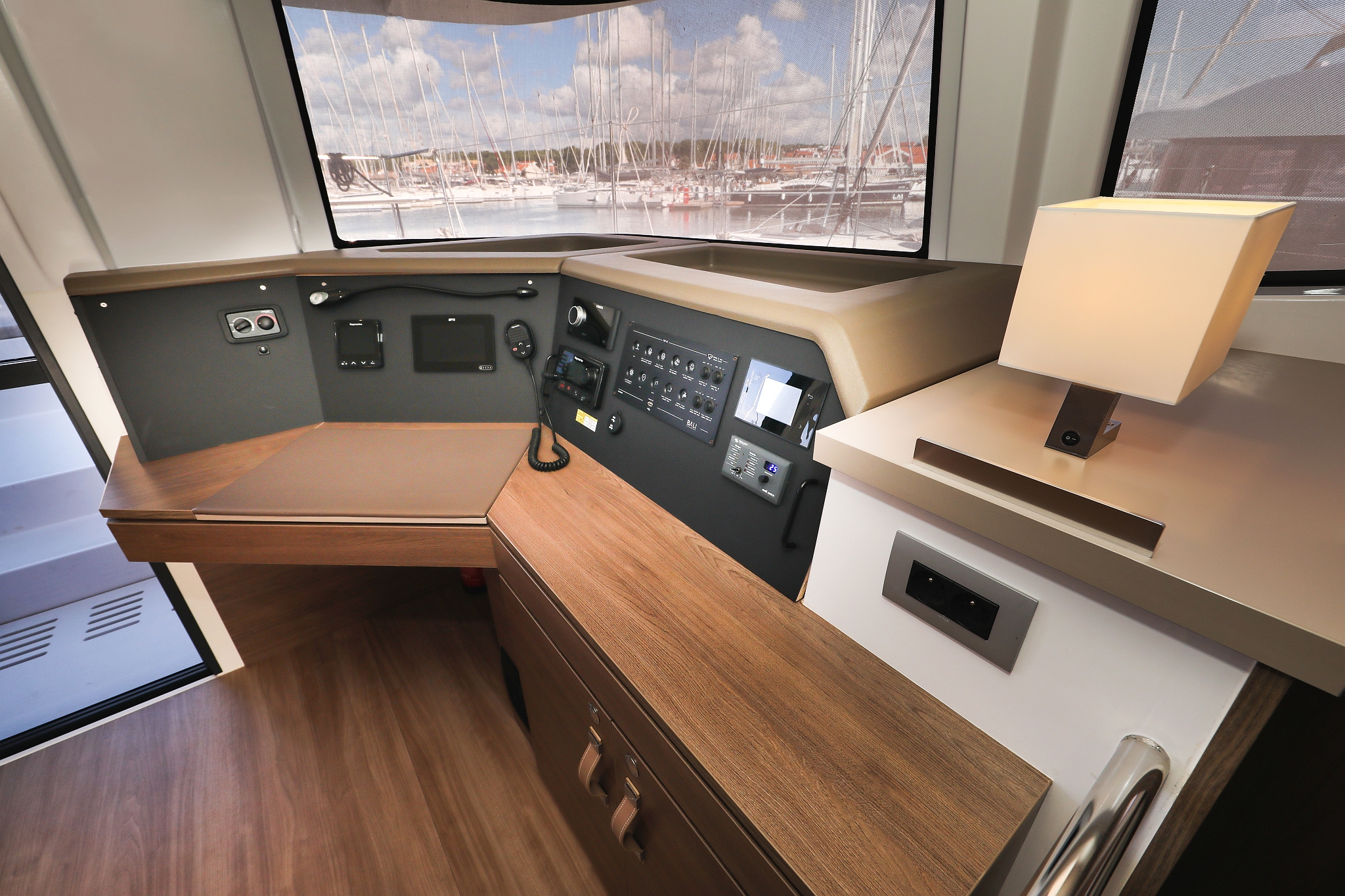 Bali 4.4 - 4 + 2 cab. — photo 22