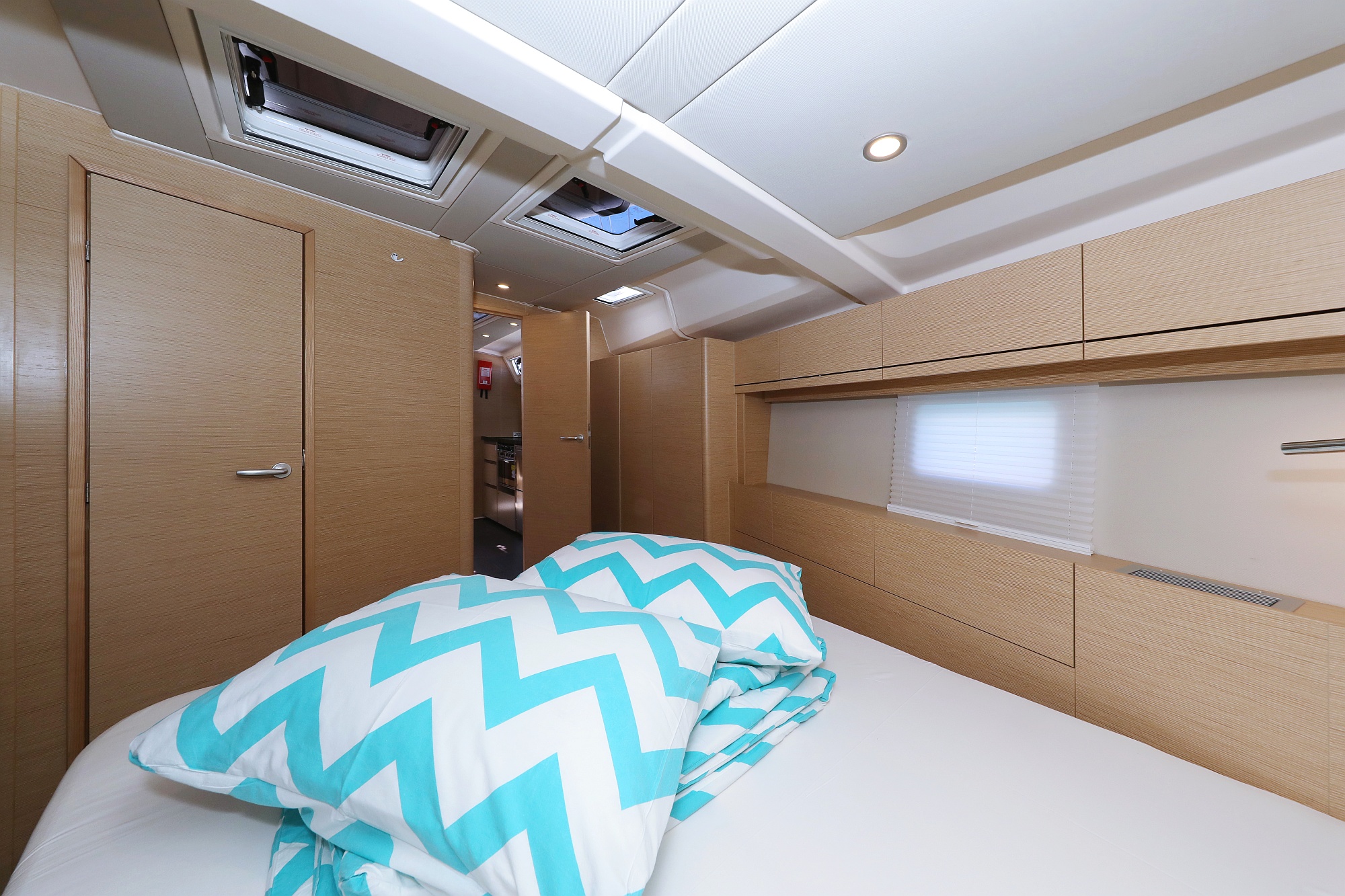 Hanse 508 - 4 + 1 cab. — photo 16