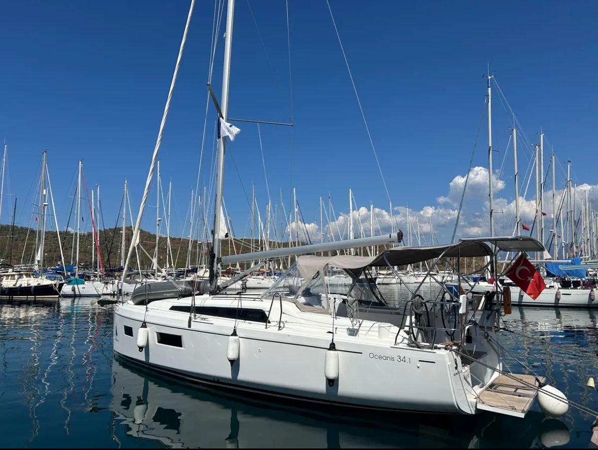Oceanis 34.1 - 3 cab. — photo 1