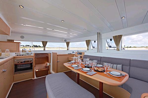 Lagoon 42 - 4 + 2 cab. — photo 4