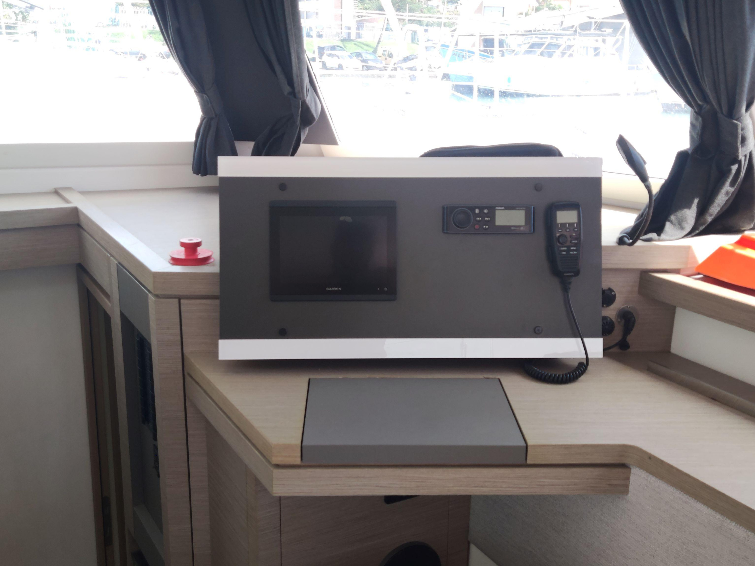 Fountaine Pajot Astrea 42 - 4 + 2 cab. — photo 11
