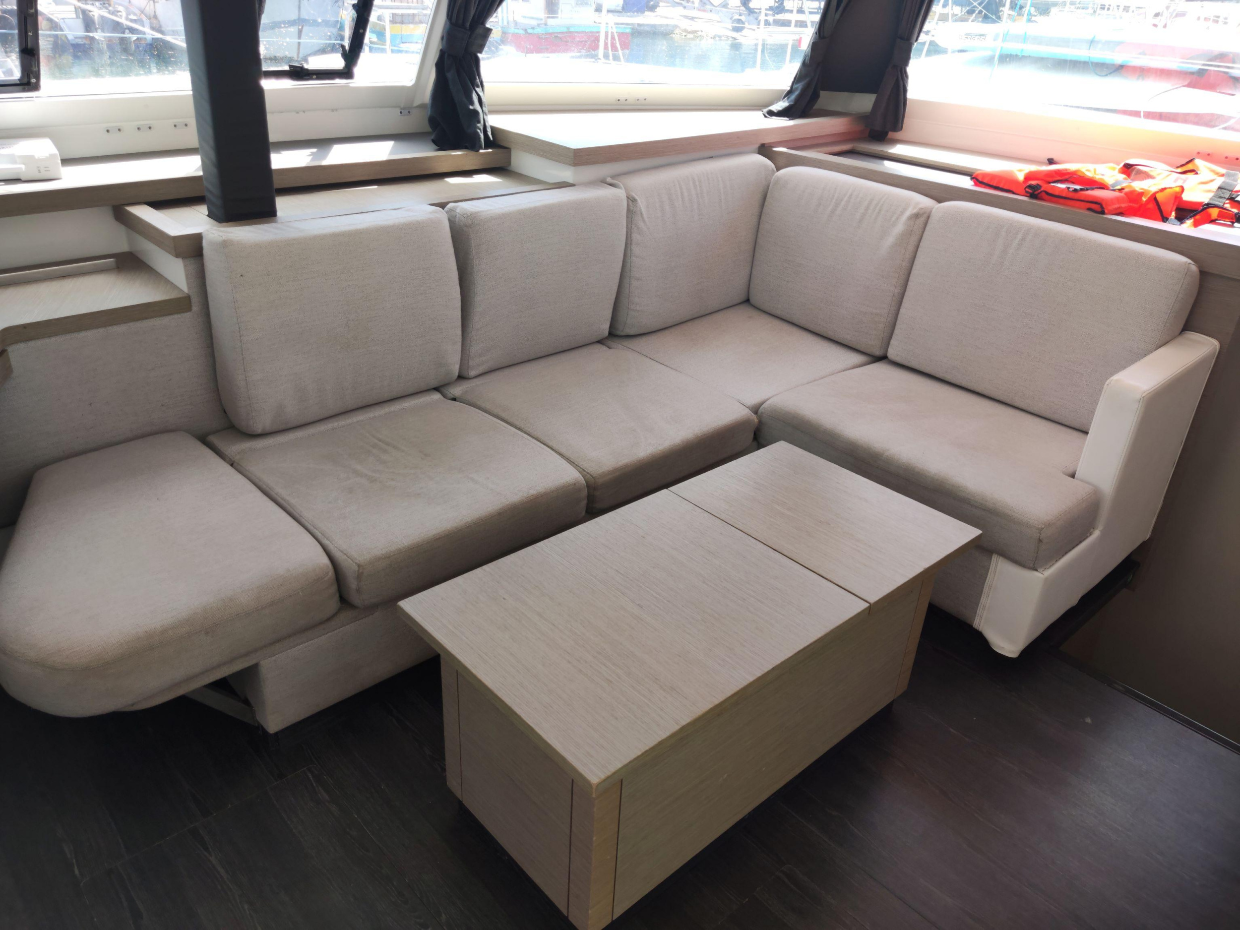 Fountaine Pajot Astrea 42 - 4 + 2 cab. — photo 13