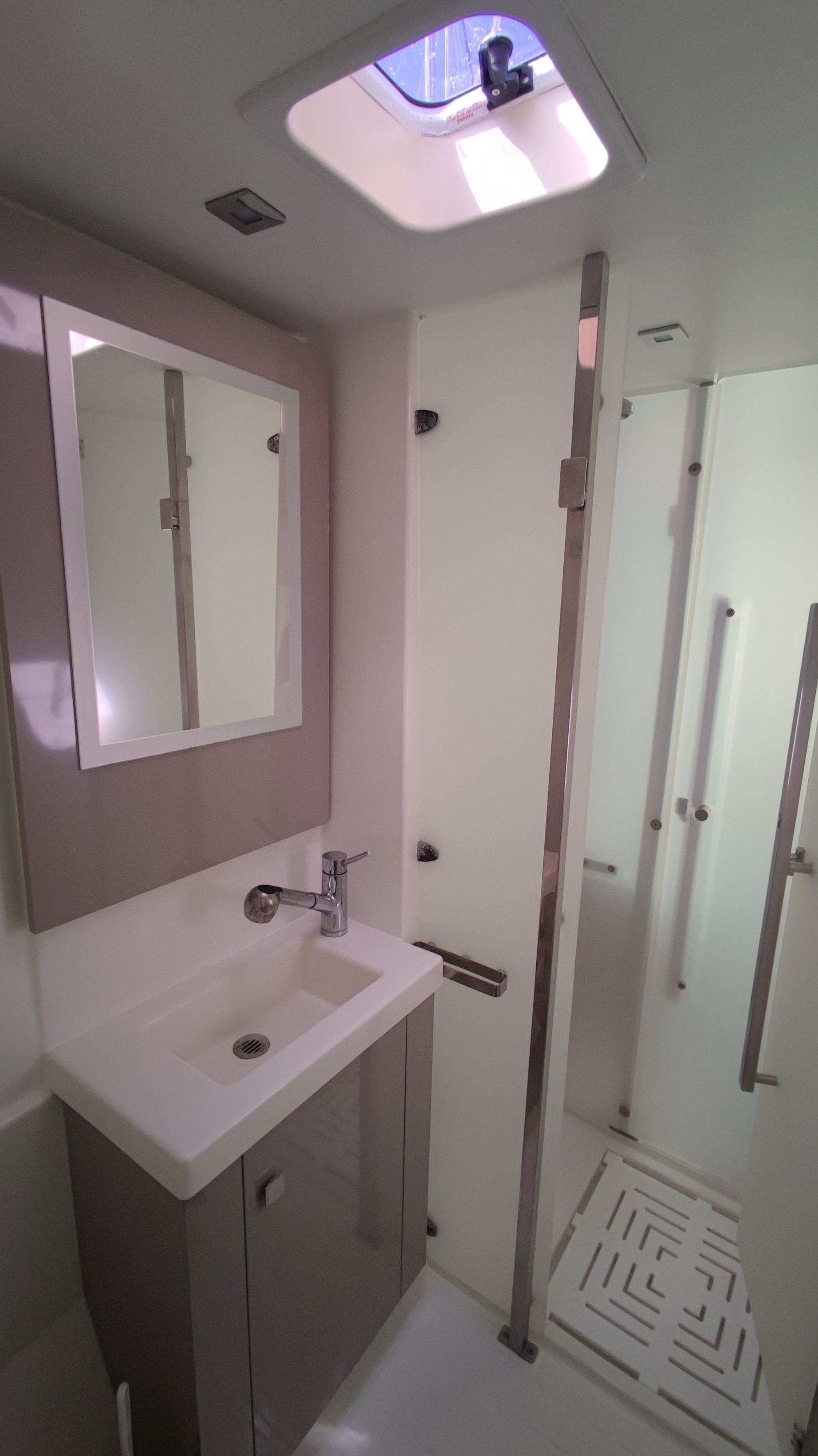 Fountaine Pajot Astrea 42 - 4 + 2 cab. — photo 20