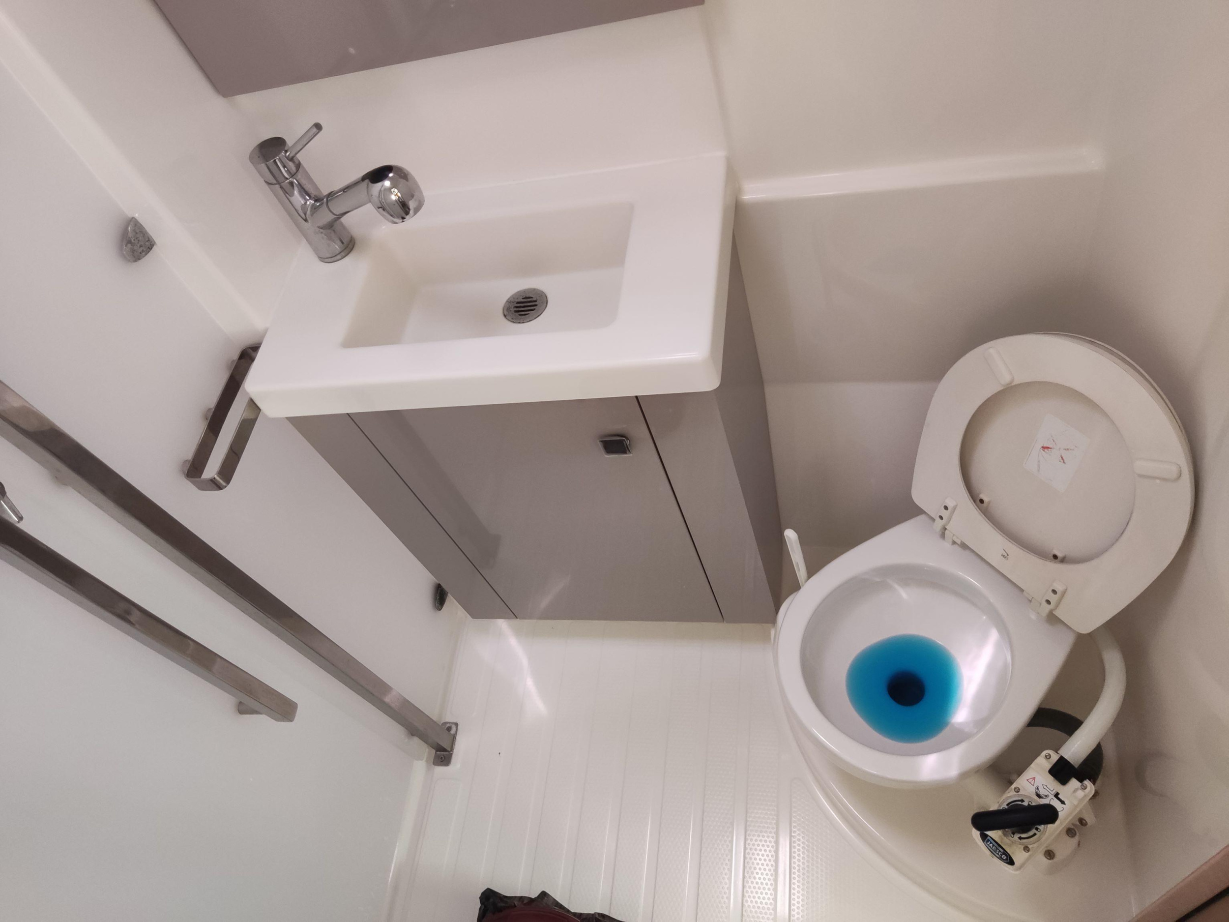 Fountaine Pajot Astrea 42 - 4 + 2 cab. — photo 22