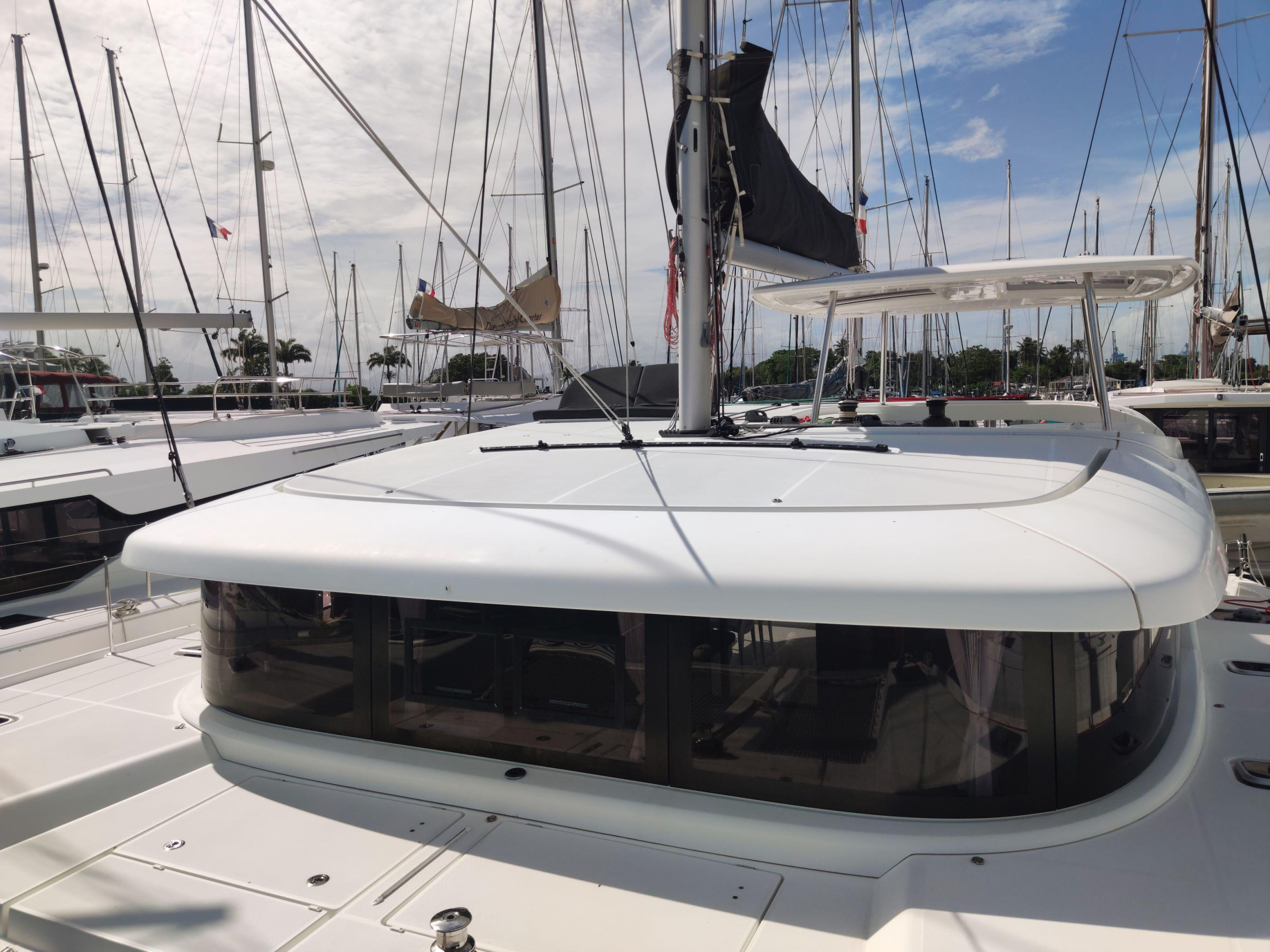 Lagoon 42 - 4 + 2 cab. — photo 3