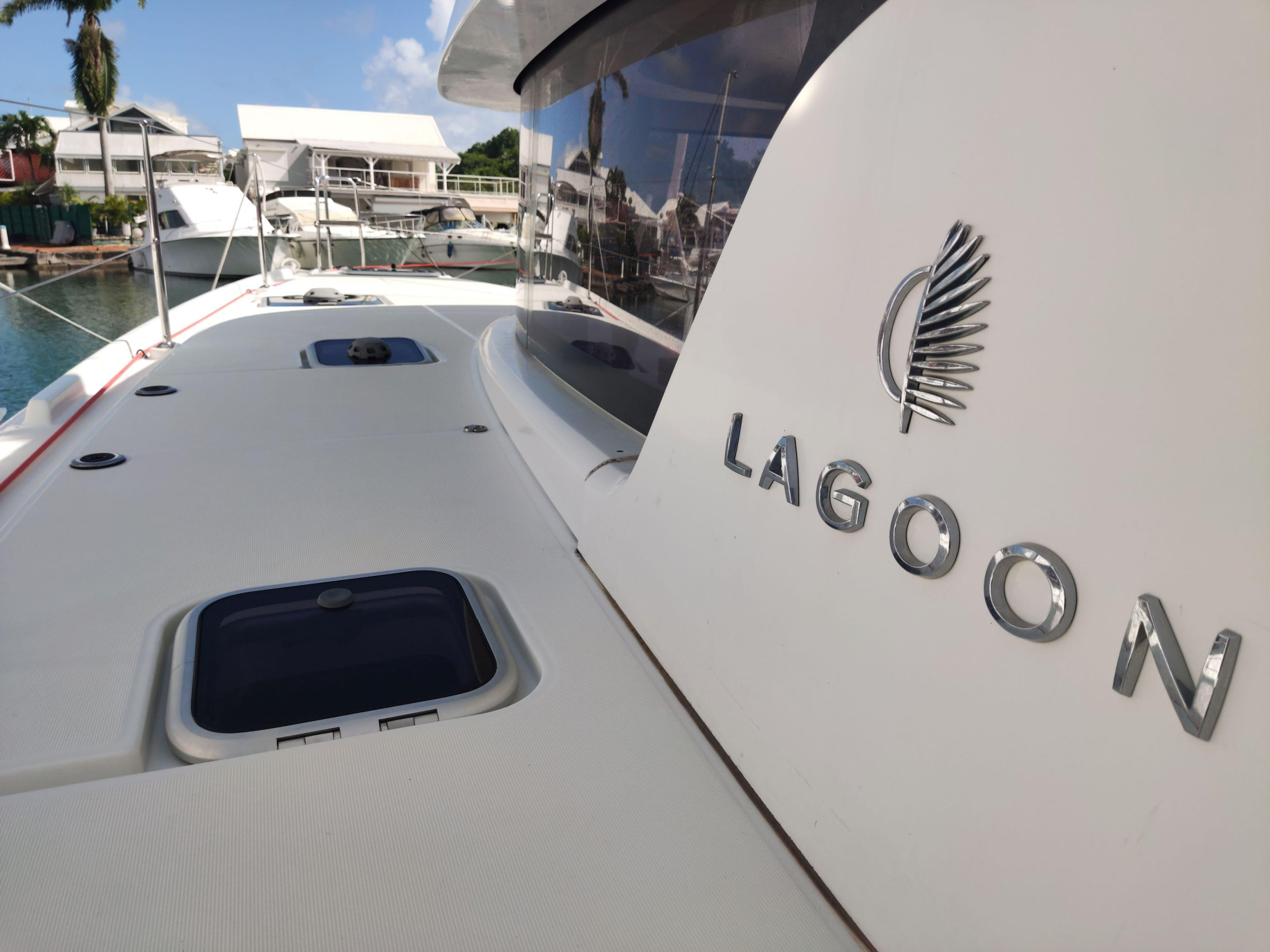 Lagoon 42 - 4 + 2 cab. — photo 4