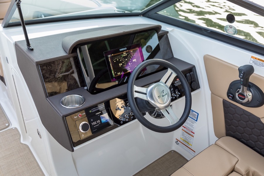 Sea Ray SDX 270 — photo 10