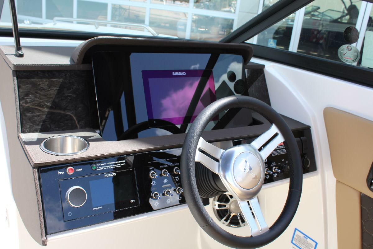 Sea Ray SDX 270 — photo 11