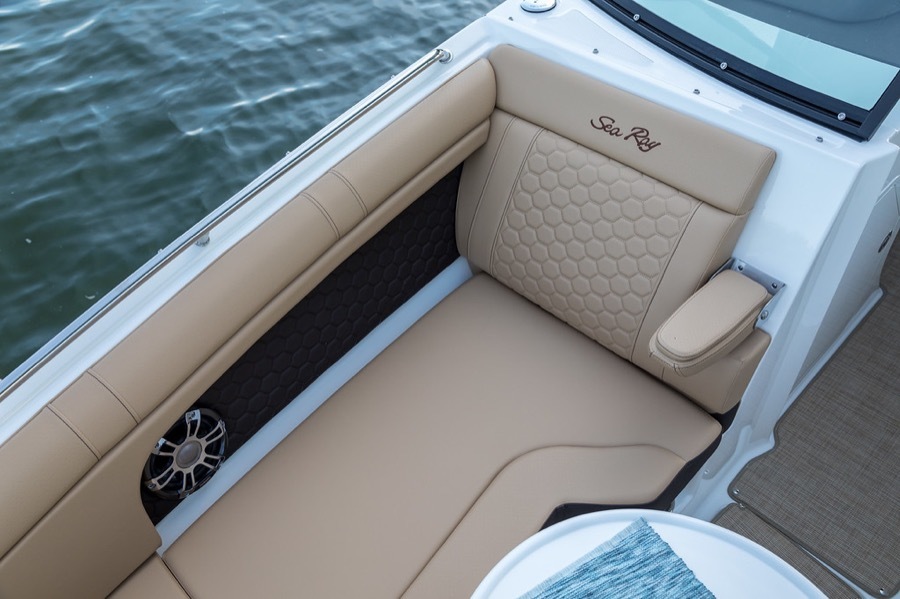 Sea Ray SDX 270 — photo 8
