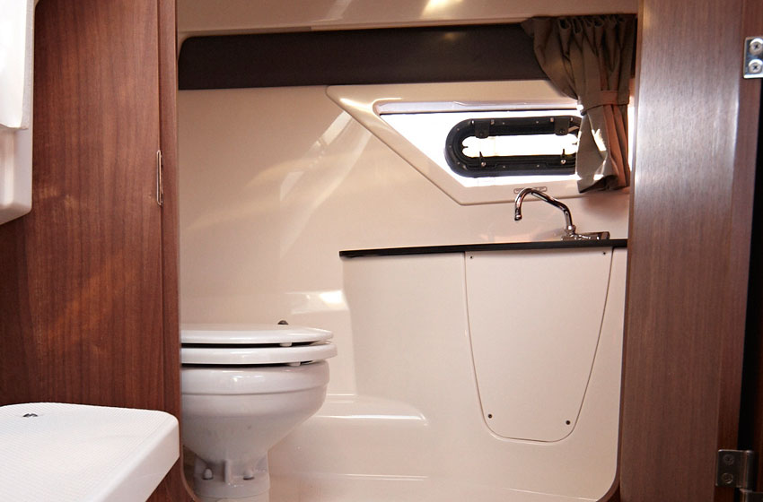 Quicksilver Activ 805 Cruiser — photo 4