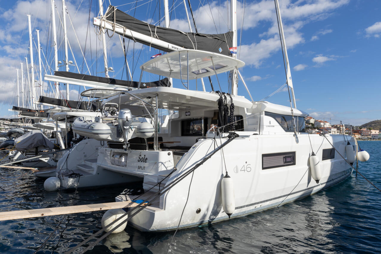 Lagoon 46 - 4 + 2 cab. — photo 6
