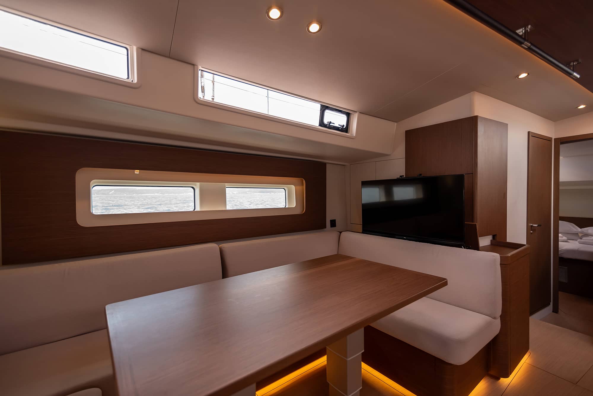 Oceanis 54 - 3 + 1 cab. — photo 16
