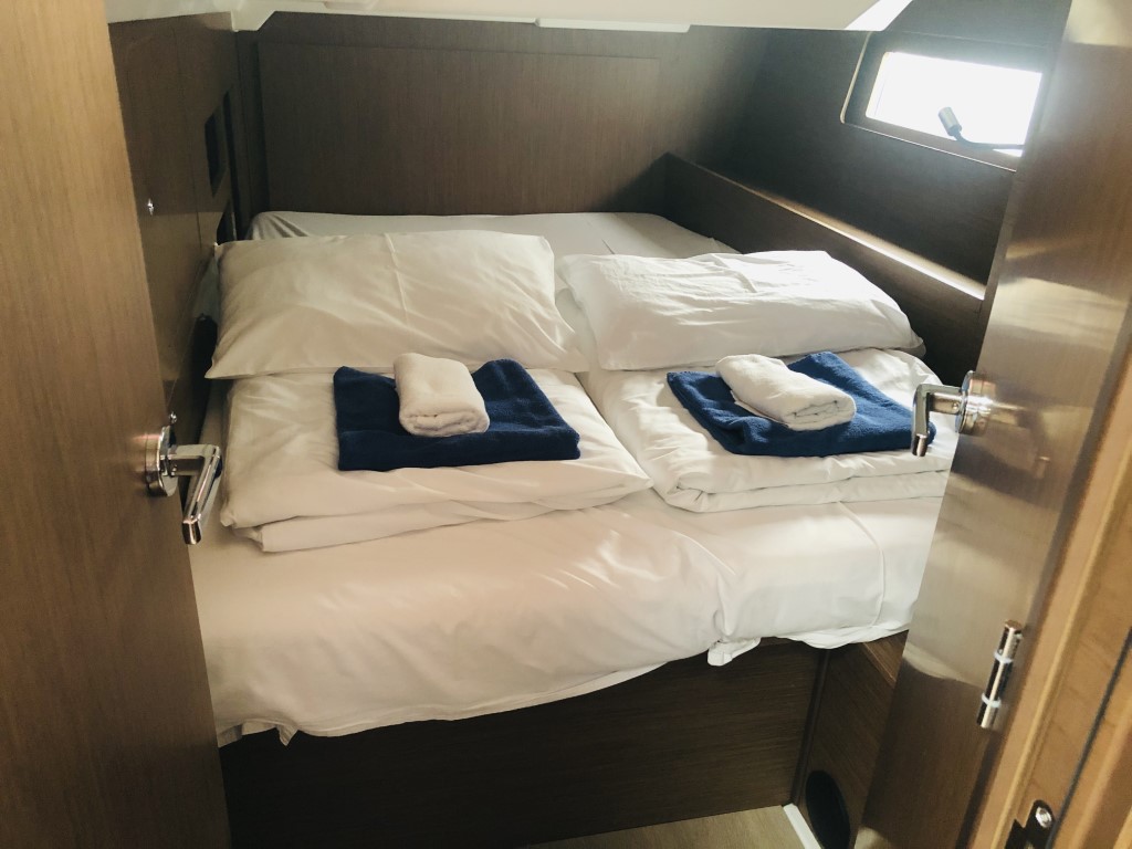 Oceanis 46.1 — photo 9