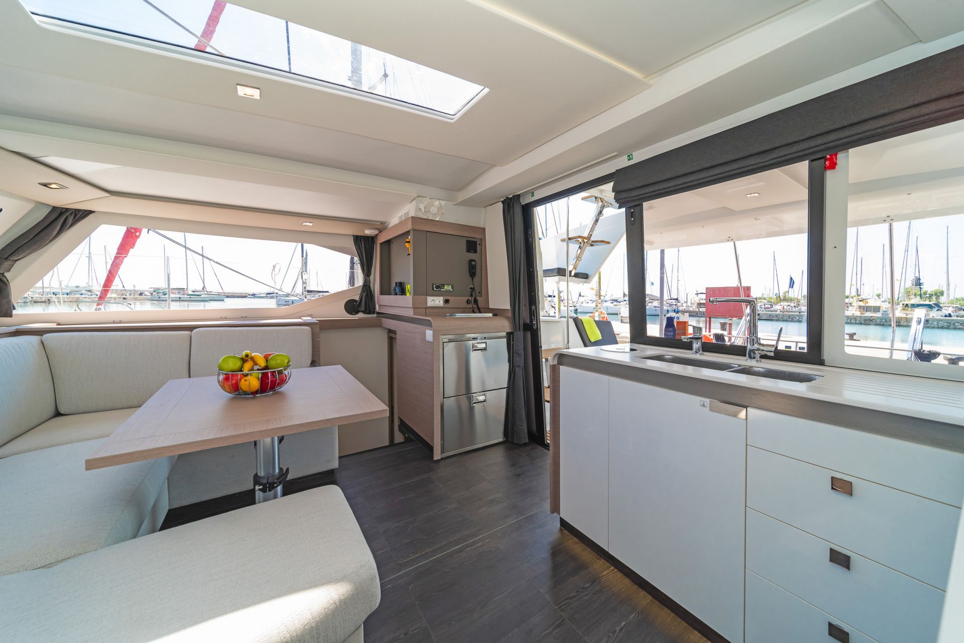 Fountaine Pajot Isla 40 - 4 + 1 cab. — photo 13